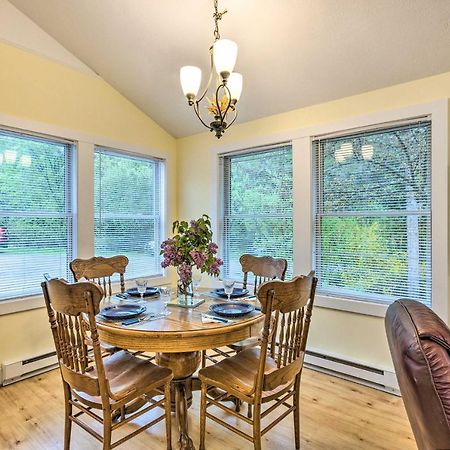 Charming Retreat Near Downtown Frankfort And Beaches Extérieur photo