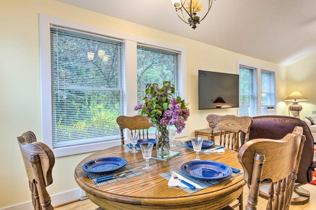 Charming Retreat Near Downtown Frankfort And Beaches Extérieur photo